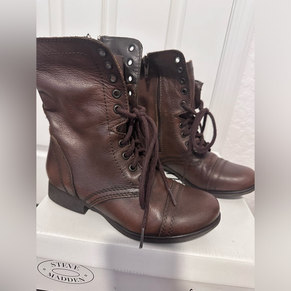 Steve Madden leather boots